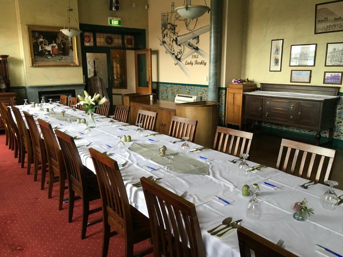 Victoria Railway Hotel Invercargill Eksteriør bilde